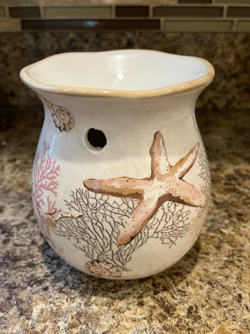 Yankee Candle 2012 Coastal Starfish Ceramic Wax Tart Warmer - Cream & Pink